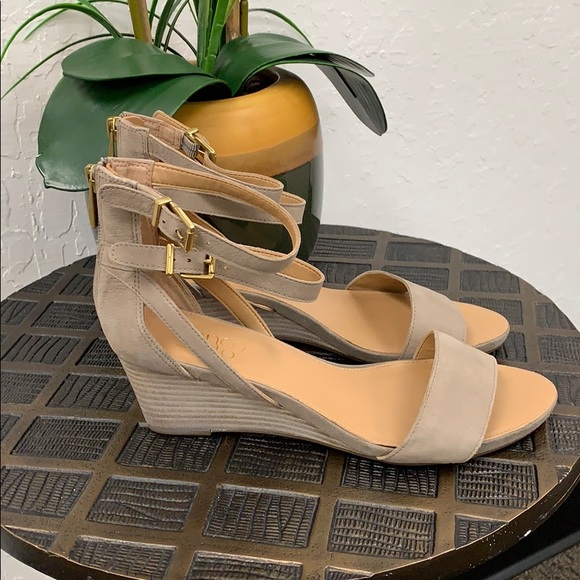 franco sarto danissa wedge